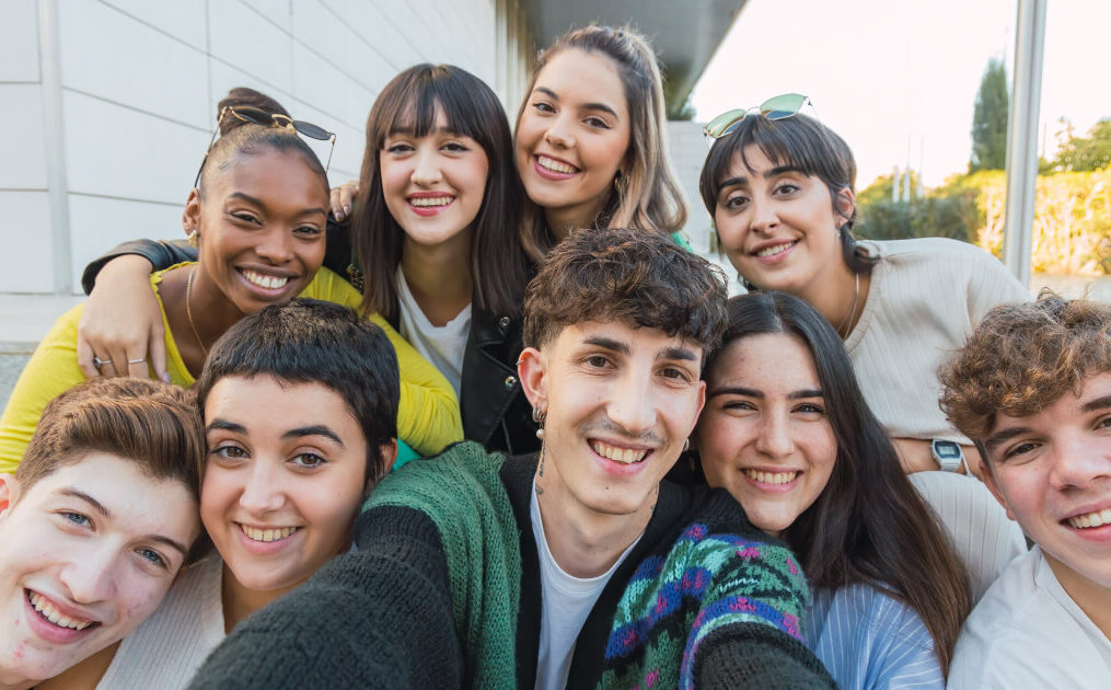 Así compra la Generación Z: personalización, propósito y departamentos en Quito que hablan de ellos