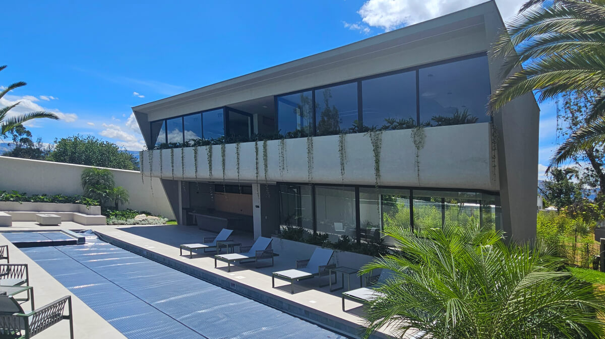 Zeiba, lotes en puembo