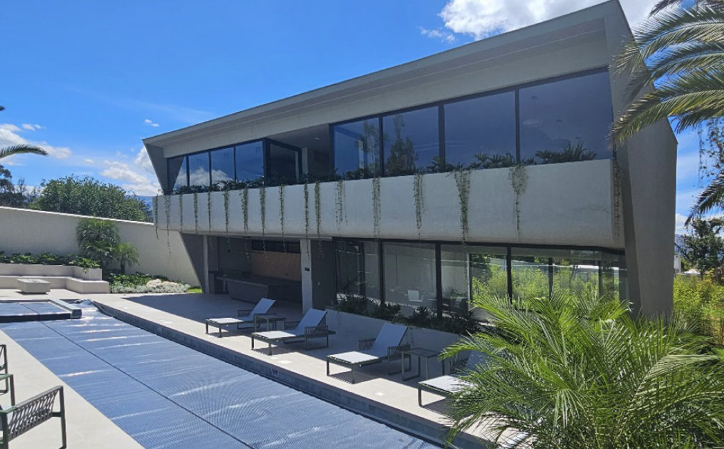 Invertir antes de necesitarlo: comprar hoy el lote que tu familia usará mañana